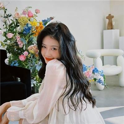 费家有女